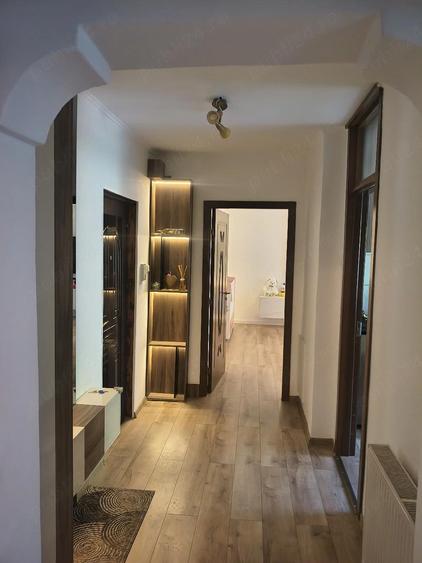 Persoana fizica inchiriez apartament cu 2 camere - 9