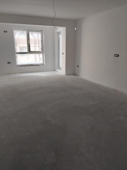 Brancoveanu-Lidl, decomandat, la cheie,  loc parcare si TVA INCLUS - 2