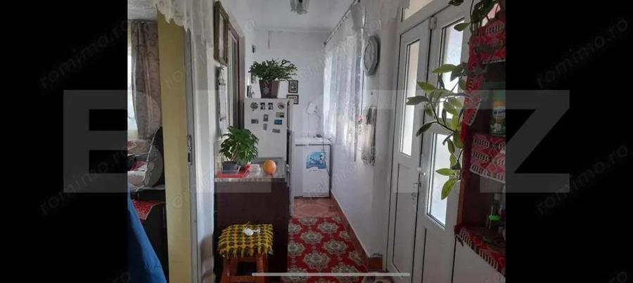 Casa cu 2 camere ?i teren 1500 mp - 4