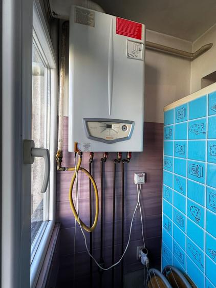 Apartament cu 2 camere, etaj 2/4, zona Podu Ros - 6