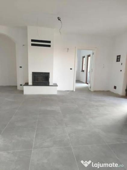 Casa finisata, teren 2500mp, Marginea - 6