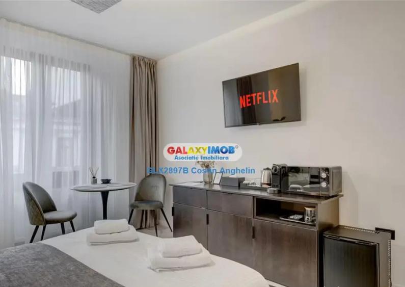 L-Heritage Collection: City View (Regim Hotelier) - Romana - 8