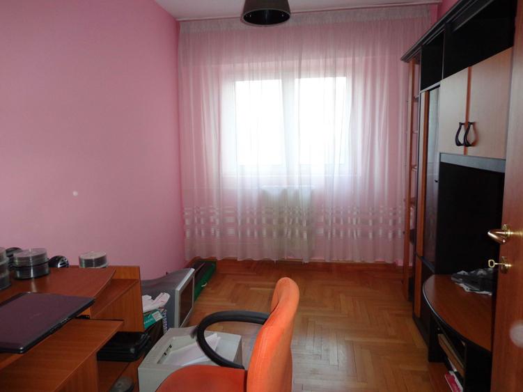 Proprietar vand apartament 4 camere Piata Victoriei - 3