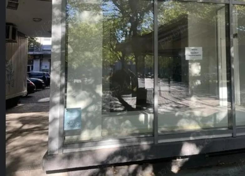 Spa?iu de inchiriat - 1