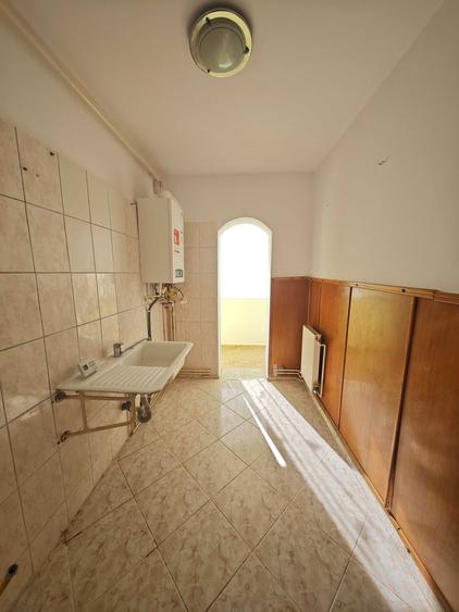 Ap. 2 camere de vanzare calduros si luminos - pers. fizica - 3