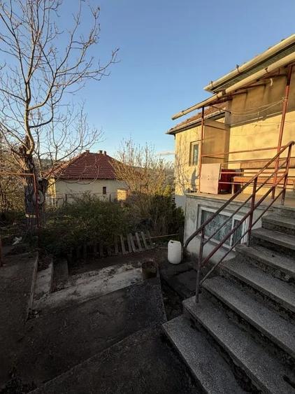 Casă Gruia | teren 380 mp | 2 fronturi | OPORTUNITATE - 1