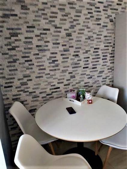 Apartament cu 3 camere decomandate, confort I, 67 mp, etajul 2, superfinisat, mobilat si utilat, cu - 2