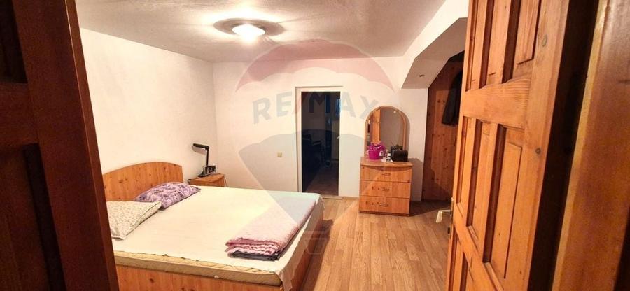 Casa individuala  6 camere de vanzare in Clinceni teren 1000mp - 9