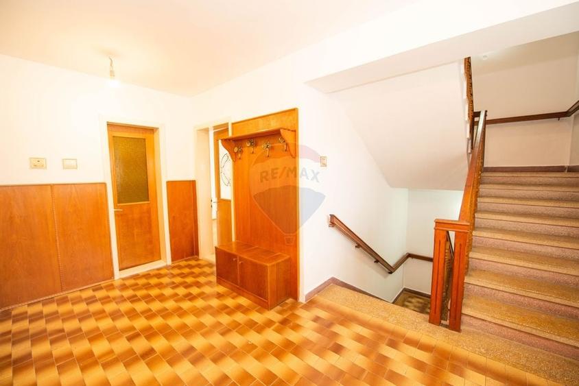 Casa Vila cu 7 camere de vanzare 250 mpu, 200 mp teren,  Buzau - 21