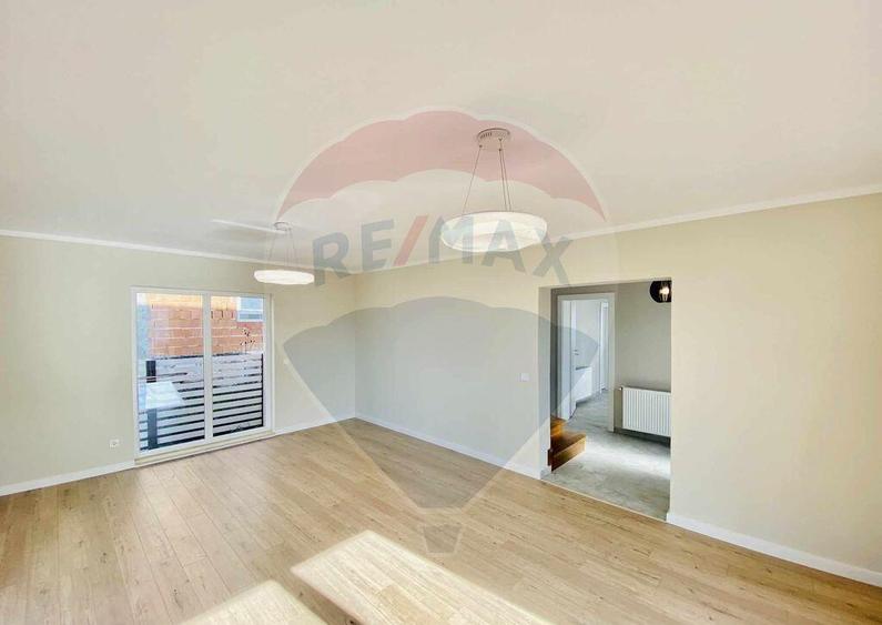 Casa de vanzare! - 3