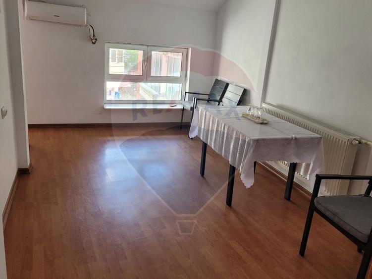 VILĂ MIXTĂ DE VÂNZARE – STRADA 1 DECEMBRIE 1918 - 18