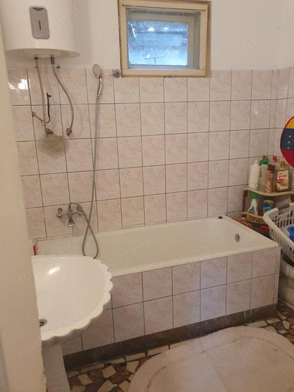 Duplex(curte comuna) ---Zona Centrala--- la pret de apartament - 5