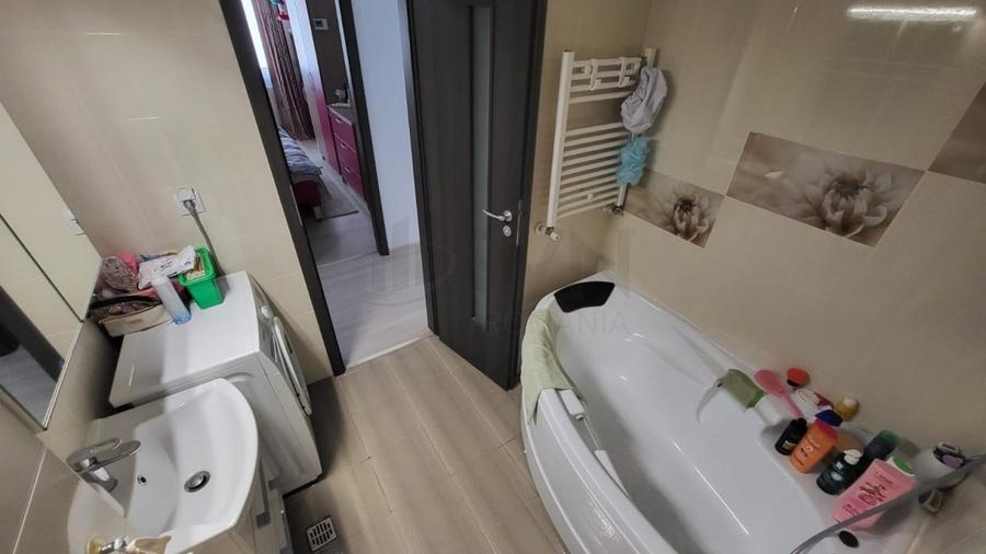 REA1027036 Apartament cu 3 camere Ozana Bloc 2015 - 3