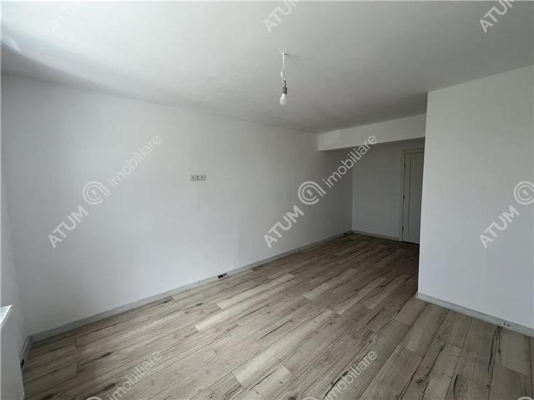 Apartament renovat cu 2 camere si balcon la etajul 1 zona Lazaret - 2