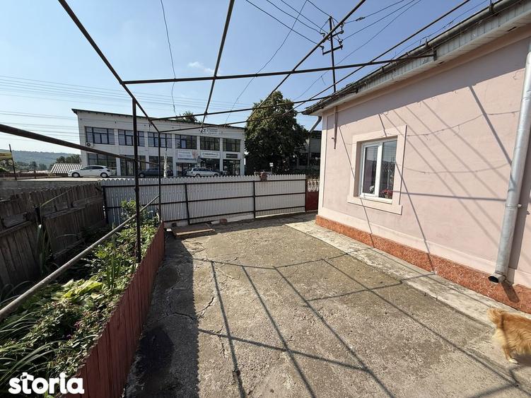 Casa de vanzare, la strada, E85, Podu Iloaiei - 12
