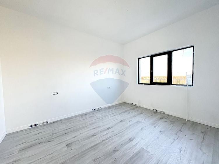 Casă de vânzare în Valu lui Traian - 5