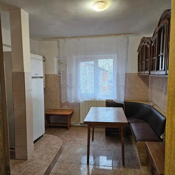 Vand apartament cu 3 cam cu vedere la Piata Traian - 6