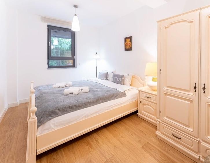 Apartament 3 camere | Central | Parcare subterană, boxă și grădină privată Apartament 3 camere | Central | Parcare subterană, boxă și grădină privată
