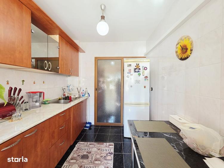 Apartament 3 camere Micro 16 cu 2 balcoane etaj 2 - 5