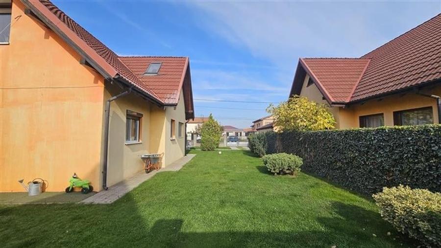 COMISION 0% CASA INDIVIDUALA CU CARPORT DUMBRAVITA LAC - PADURE - 23