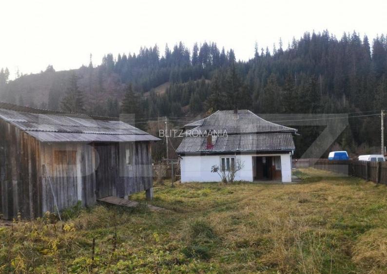 Casa de vanzare, cu 3 camere, 140 mp, zona-Dorna Arini