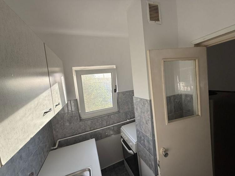 Garsoniera de inchiriat - disponibila imediat - 3