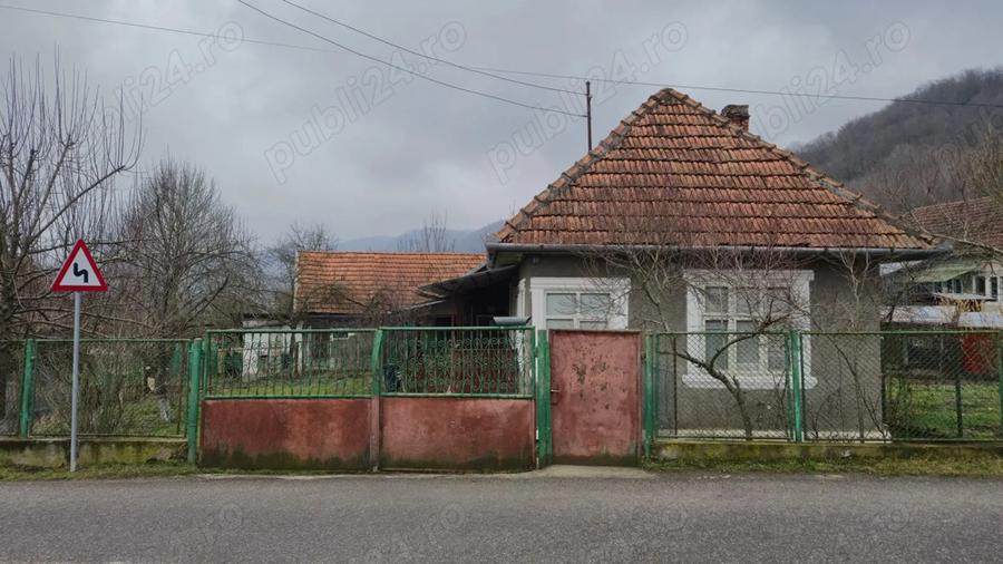 Casa tradi?ionala curte generoasa de vanzare Ribi?a Hunedoara - 5