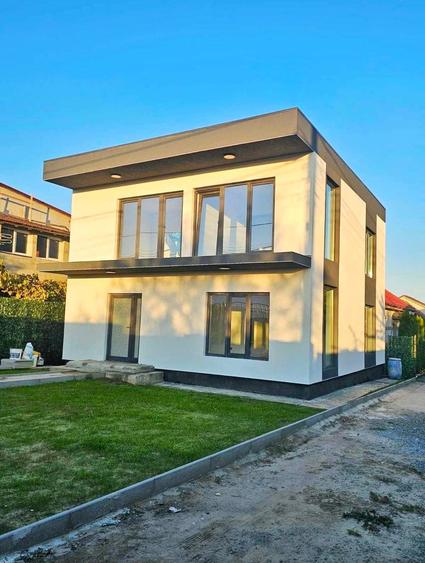 Vindem vila in Navodari zona de case - 7