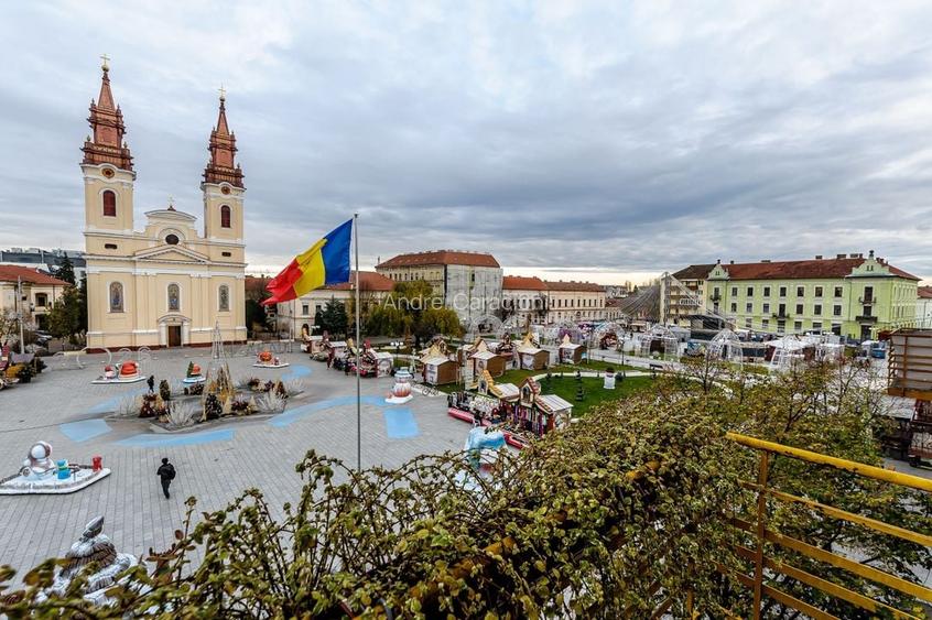 Apartament în Piața Catedralei, cu priveliște frumoasă