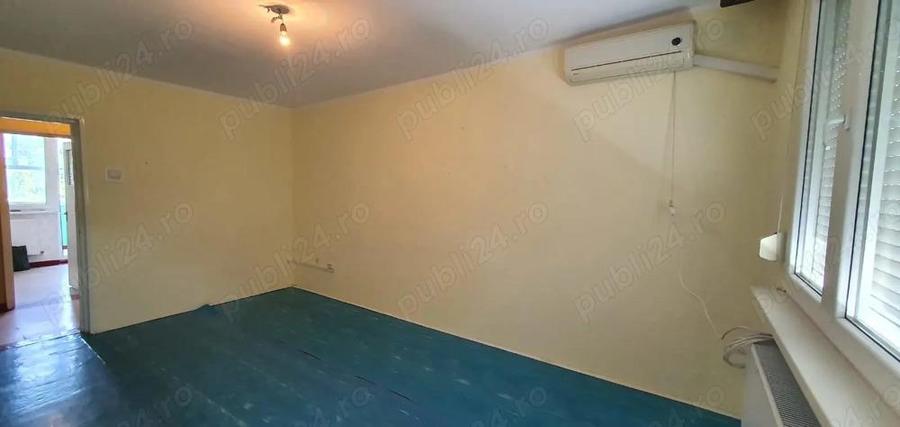 Vanzare apartament decomandat - 3 camere, zona ultracentrala - 5