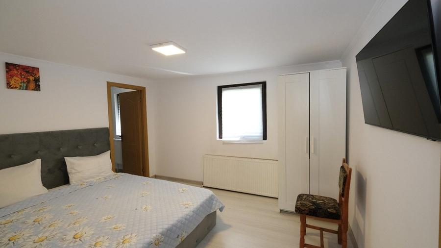 Pensiune  vânzare – Oportunitate excelentă în Cheia, acces facil, vedere Ceahlau - 4