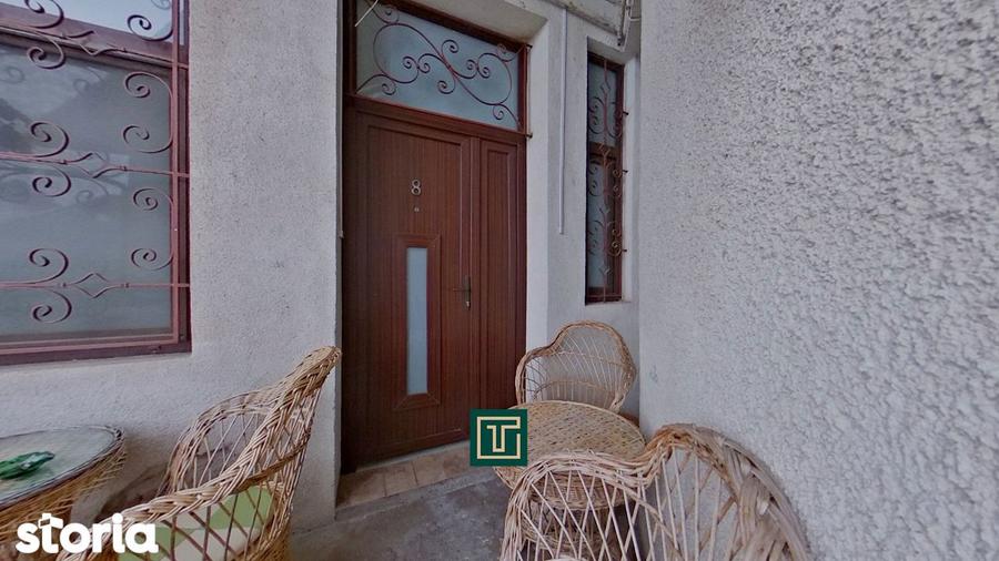 Apartament cu 3 camere decomandat, mobilat în Central