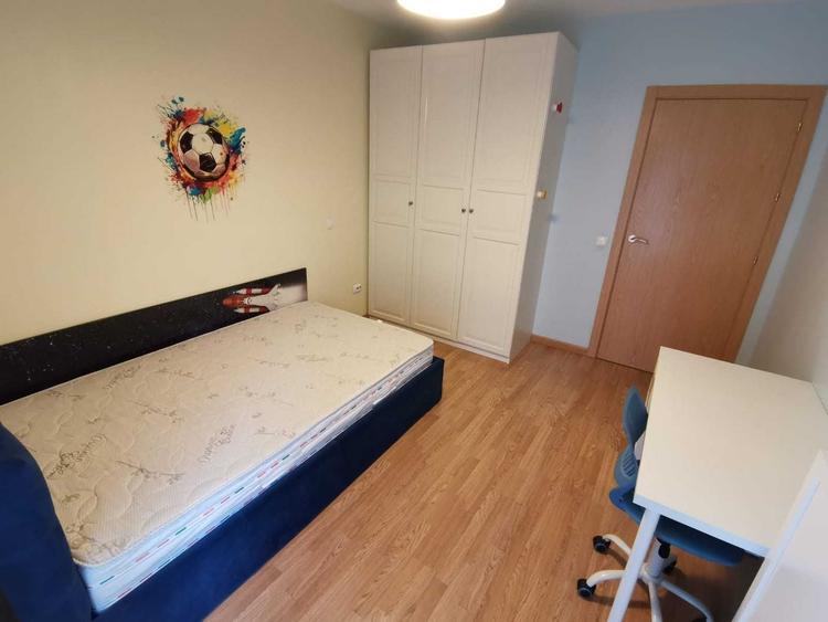 Apartament cu 3 camere decomandat în Morarilor