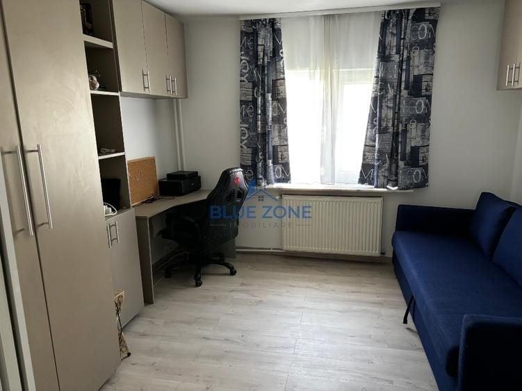 Apartament cu 4 camere decomandat în 13 Septembrie