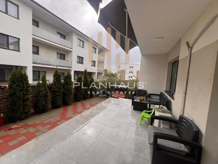 Apartament cu 3 camere decomandat, mobilat în Valea Borcutului