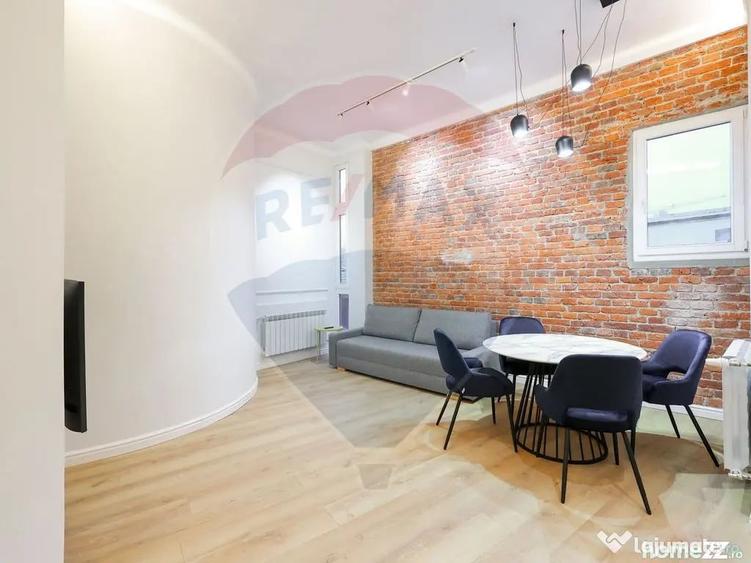 Apartament cu 5 camere decomandat în Ultracentral