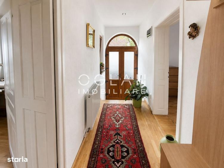 Casă cu 3 camere în Arpașu de Jos