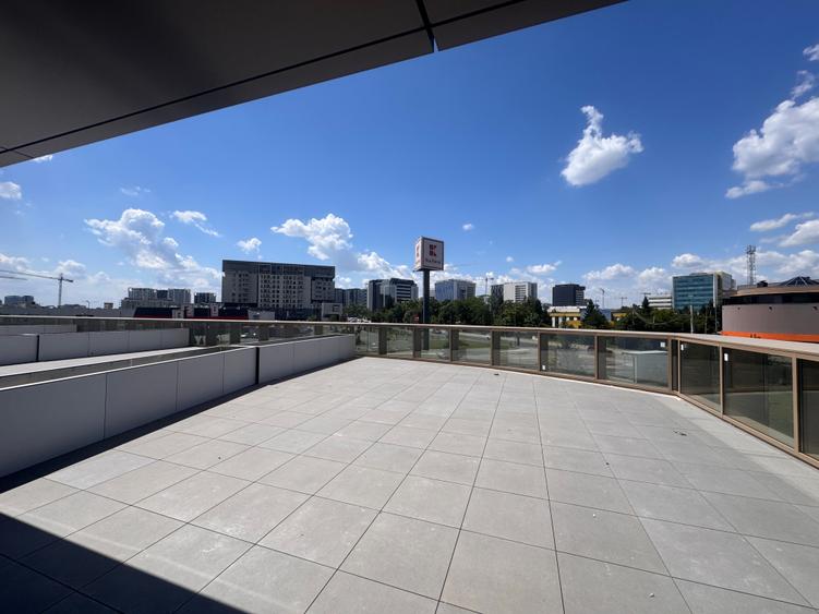 Apartament cu 2 camere semidecomandat în Barbu Văcărescu