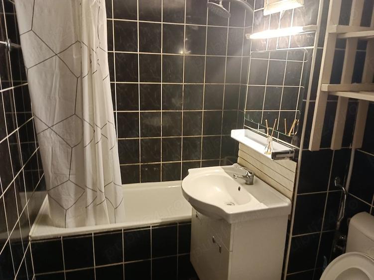 Apartament cu 3 camere decomandat în Lenauheim