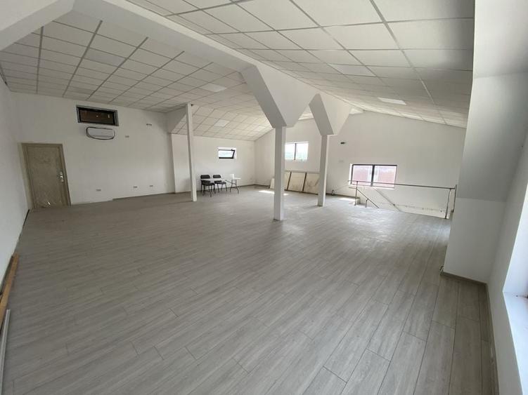 Spațiu comercial, de 100 mp, în Răducăneni