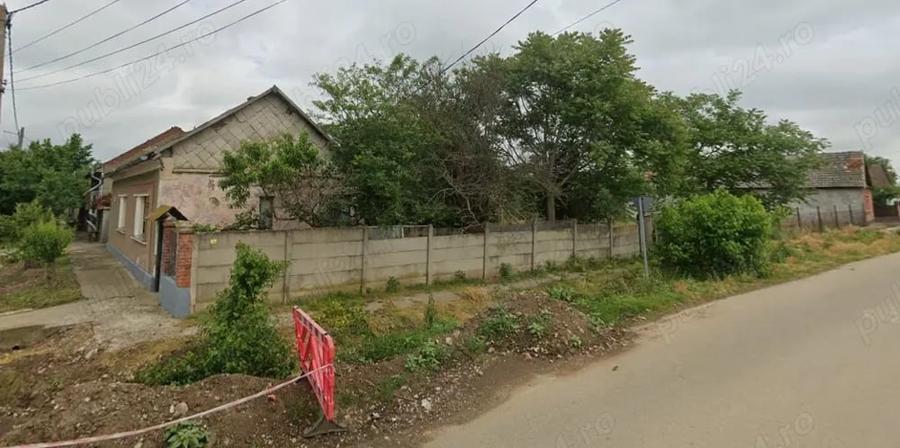 Casă cu 2 camere în Santăul Mare
