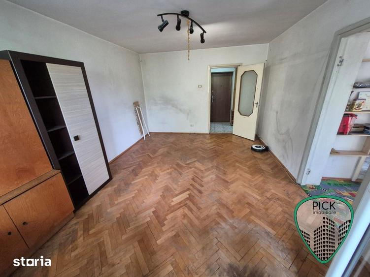 Apartament cu 2 camere decomandat în Central