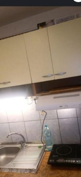 Apartament cu 1 camere semidecomandat în Tractorul - 2