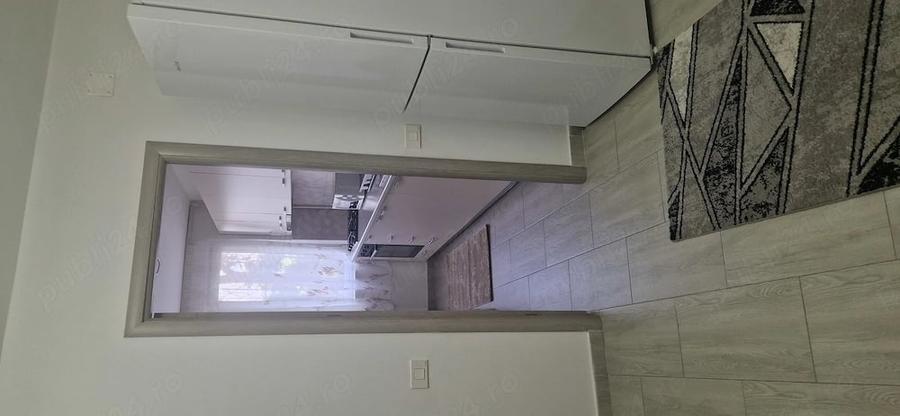 Apartament cu 2 camere decomandat în Colentina