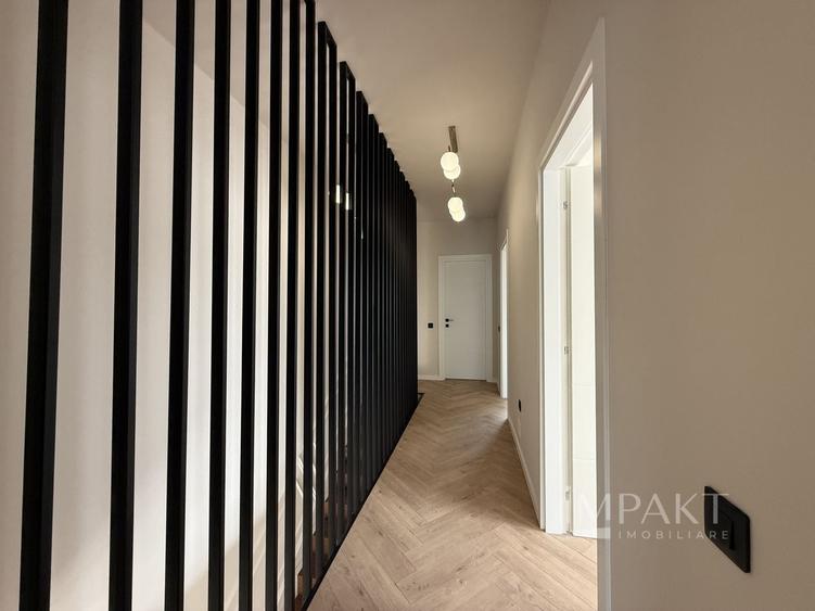 Duplex cu 4 camere cu Canalizare în Chinteni