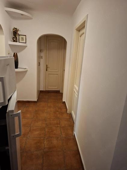 Apartament cu 4 camere decomandat în Brazda lui Novac