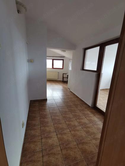 Garsonieră decomandată în Valea Aurie