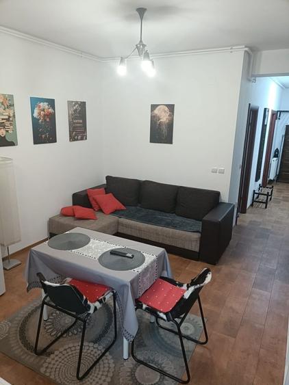 Apartament cu 2 camere semidecomandat în Bucureștii Noi