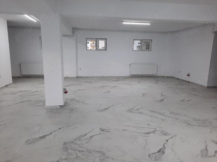 Spațiu comercial, de 105 mp, în Central