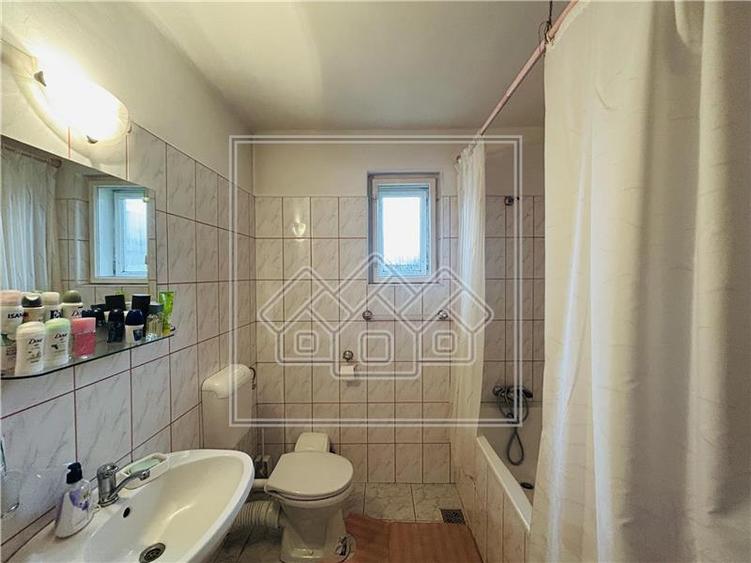 Casa de vanzare in Sibiu - individuala - teren 992 mp - C. Dumbravii - 33